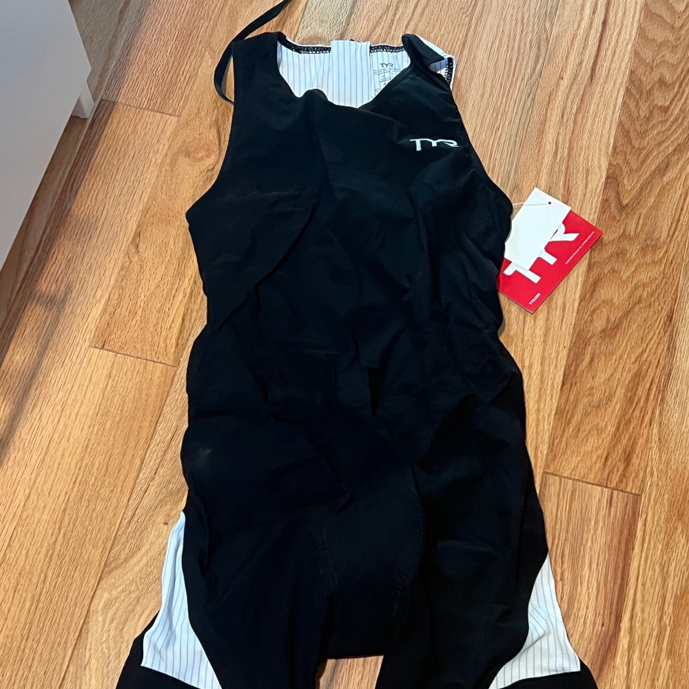 Women’s triathlon suit
